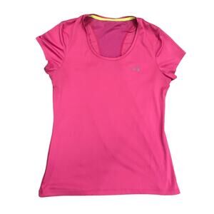Under Armour Women’s Hot Pink Vented Tshirt size S